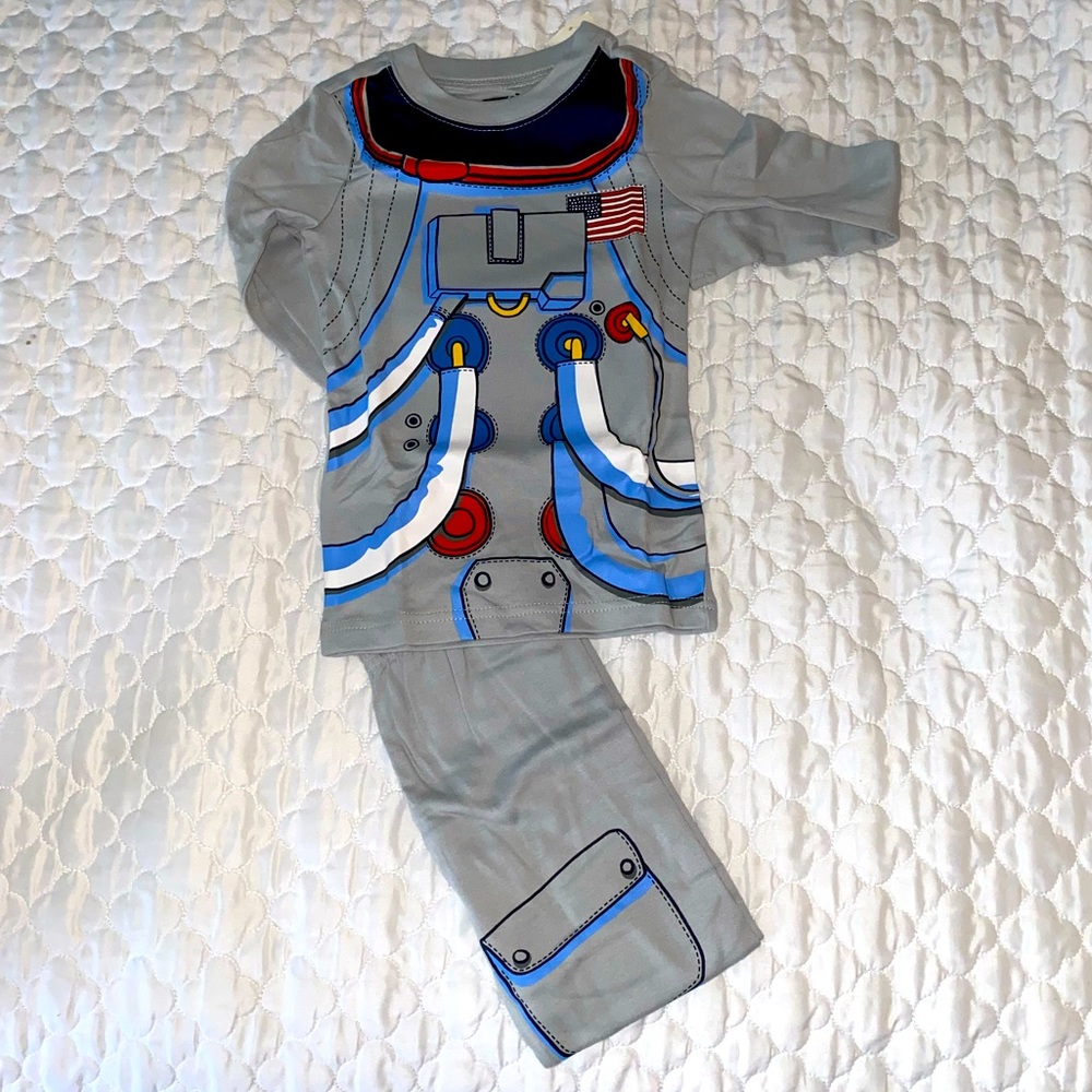 Crazy 8 brand long sleeve/pants astronaut pajama set